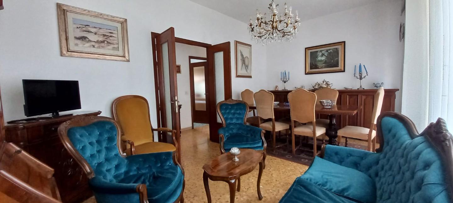 Quadrilocale in vendita, Carrara marina di