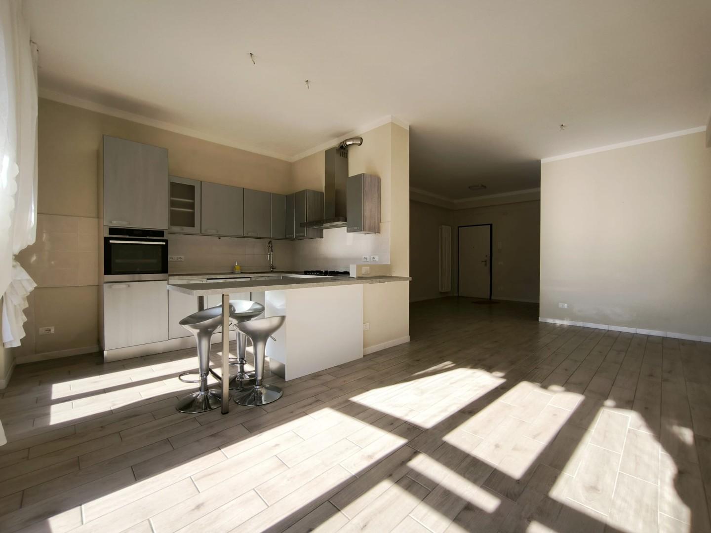 Appartamento ristrutturato, Carrara marina di