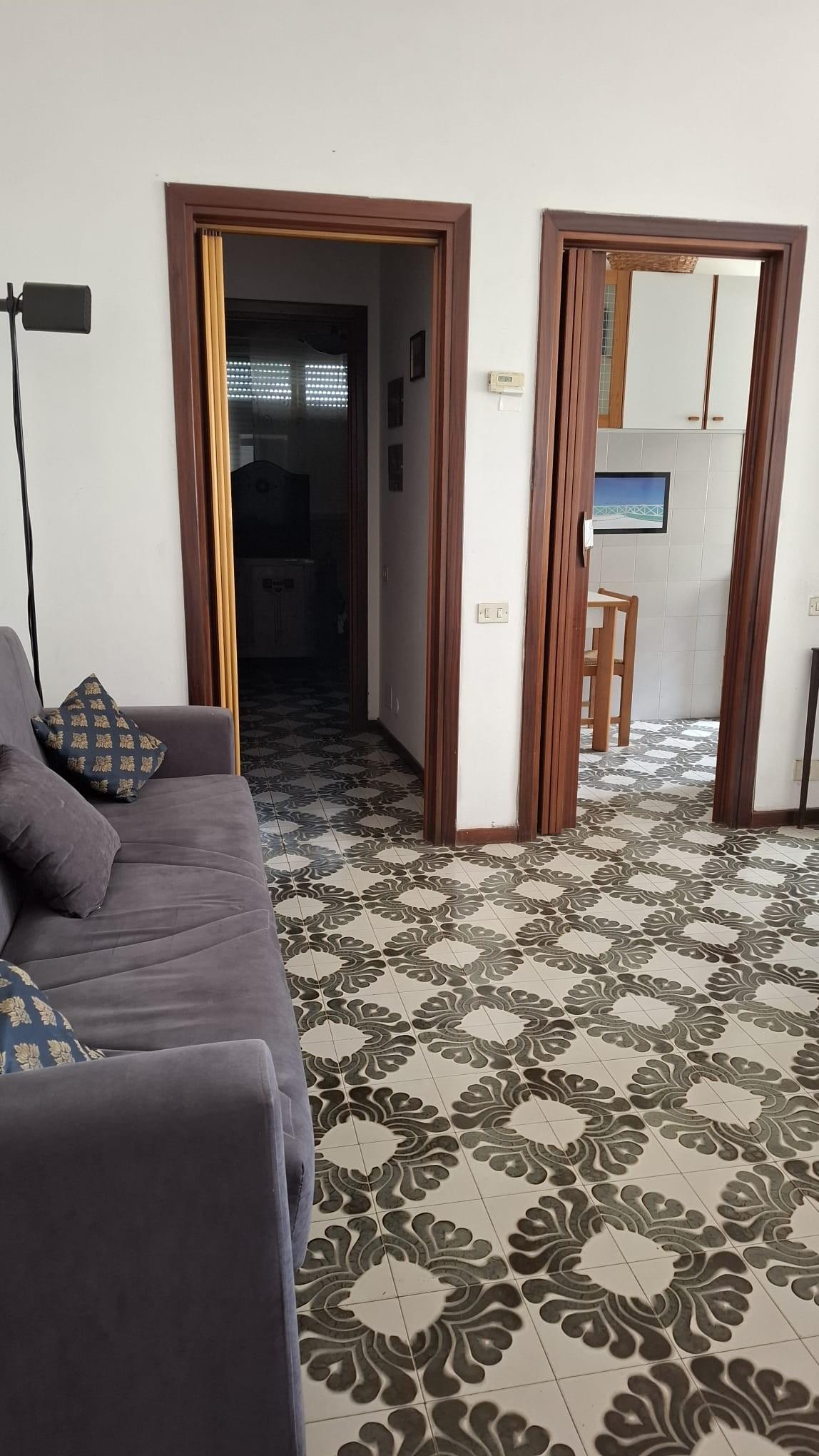 Trilocale in vendita, Carrara marina di