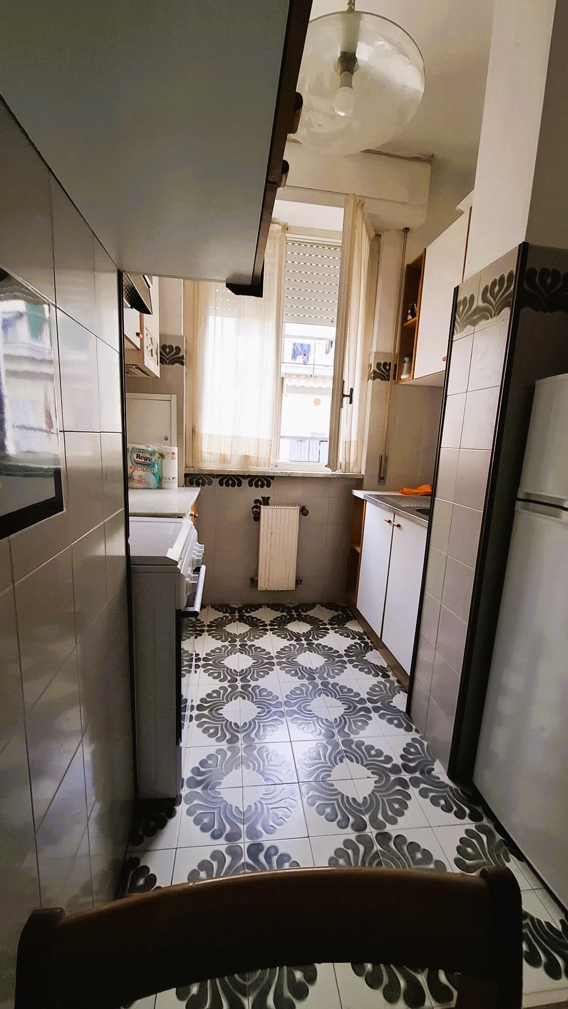 Trilocale in vendita, Carrara marina di