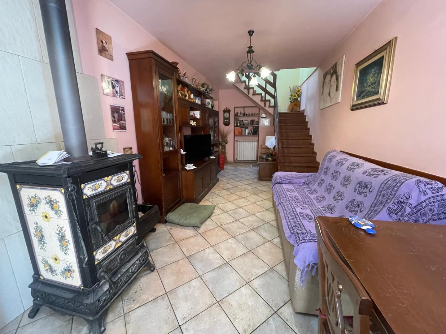 Casa indipendente in vendita, Carrara avenza