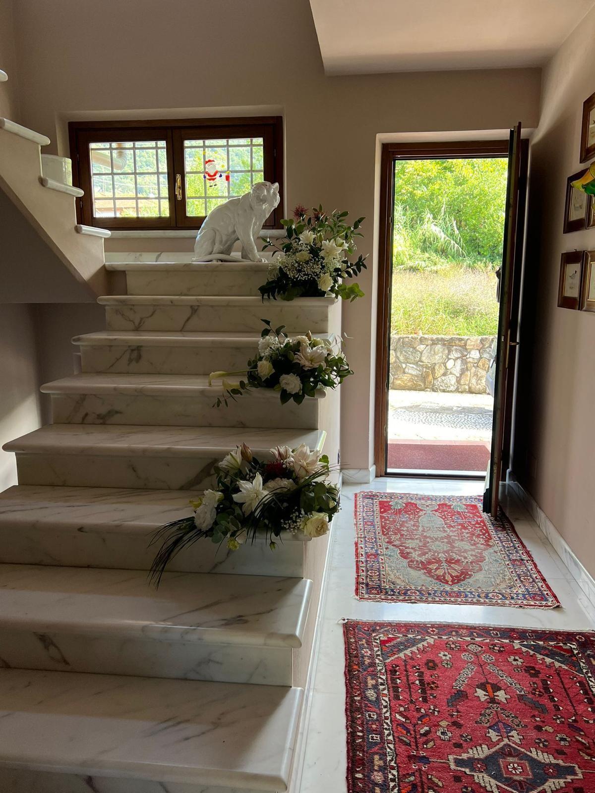 Casa indipendente con giardino, Carrara fossone