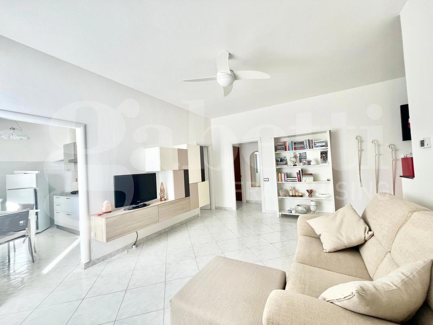 Quadrilocale con box a Ravenna