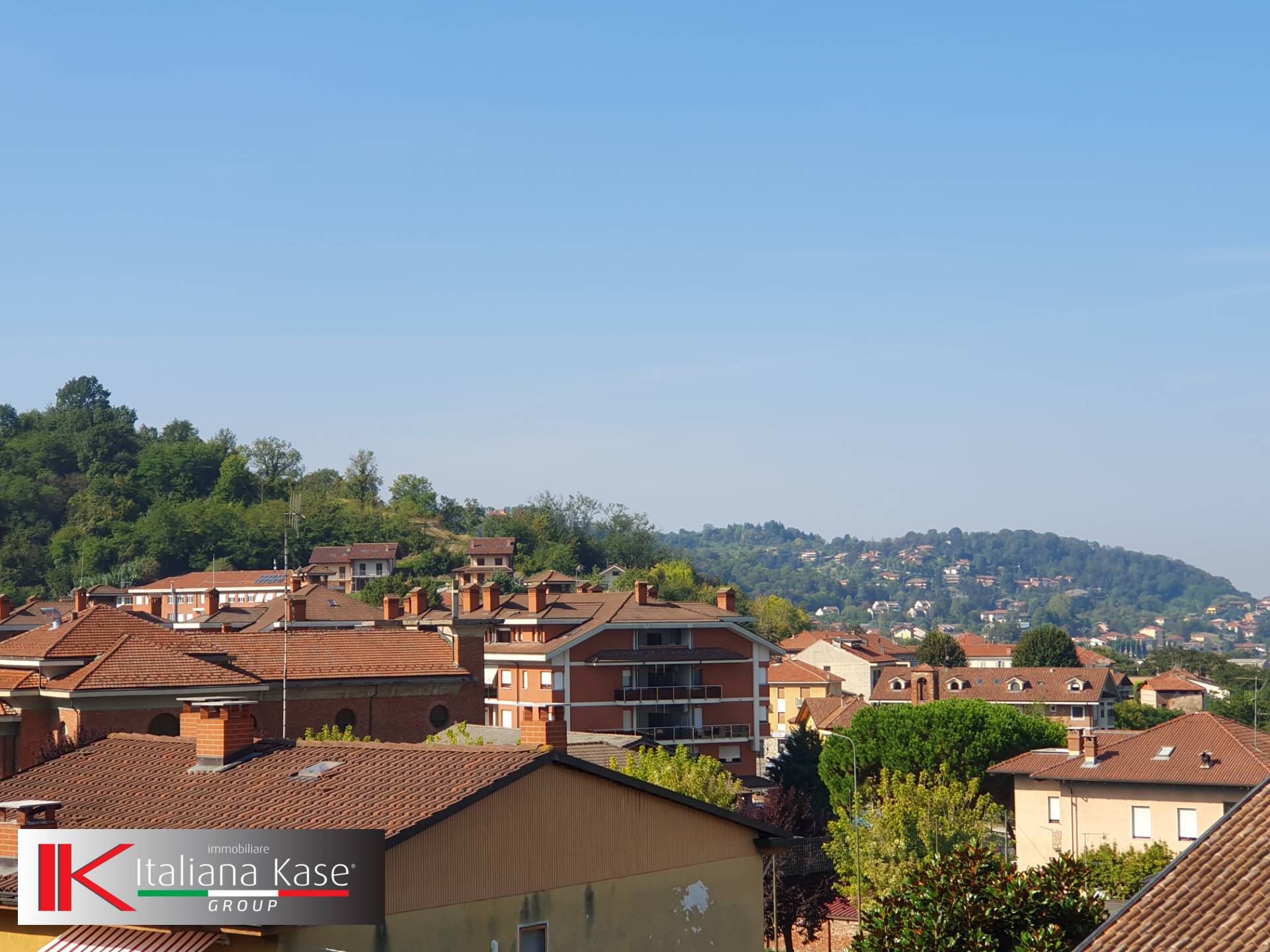 Quadrilocale con terrazzo, Castiglione Torinese centro