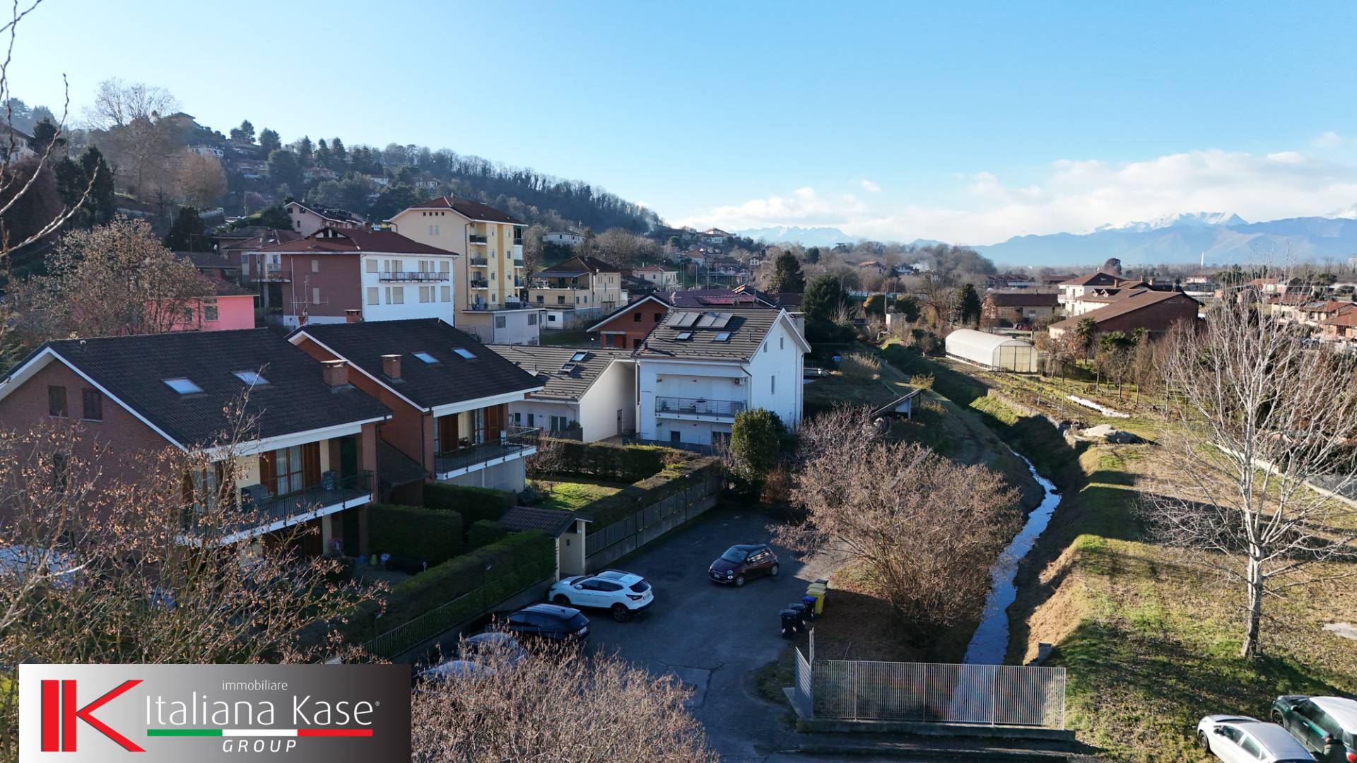 Porzione di bifamiliare in vendita a Castiglione Torinese, Centro