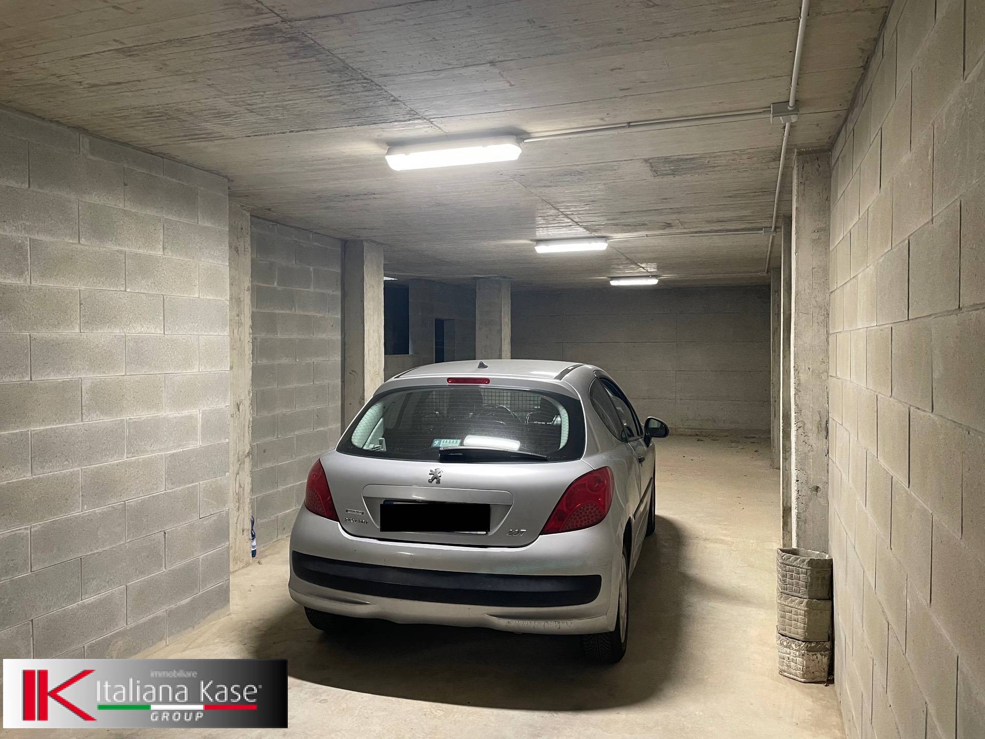 Box o garage in vendita a Gassino Torinese, Gassino Torinese