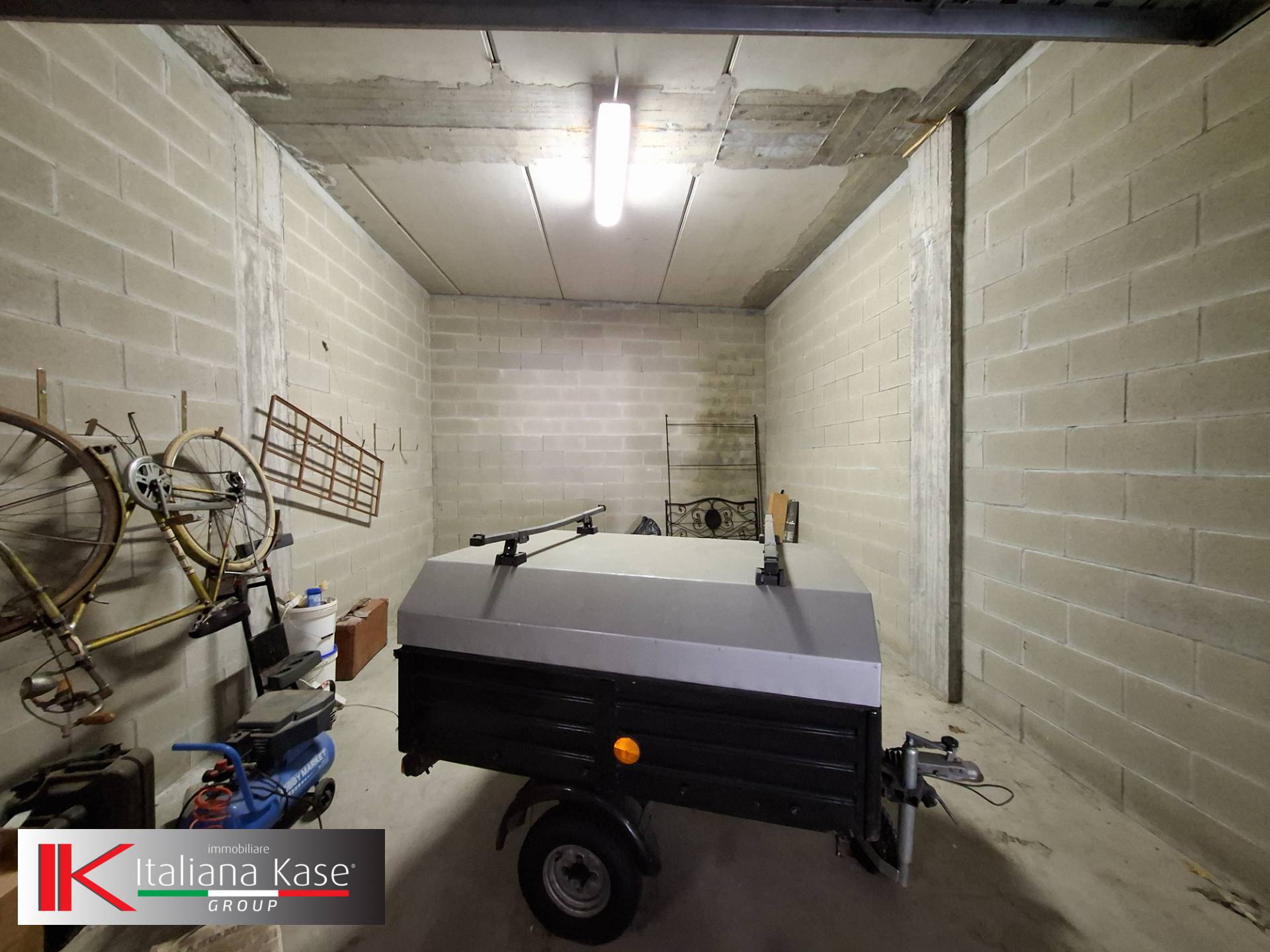 Box in vendita a Gassino Torinese