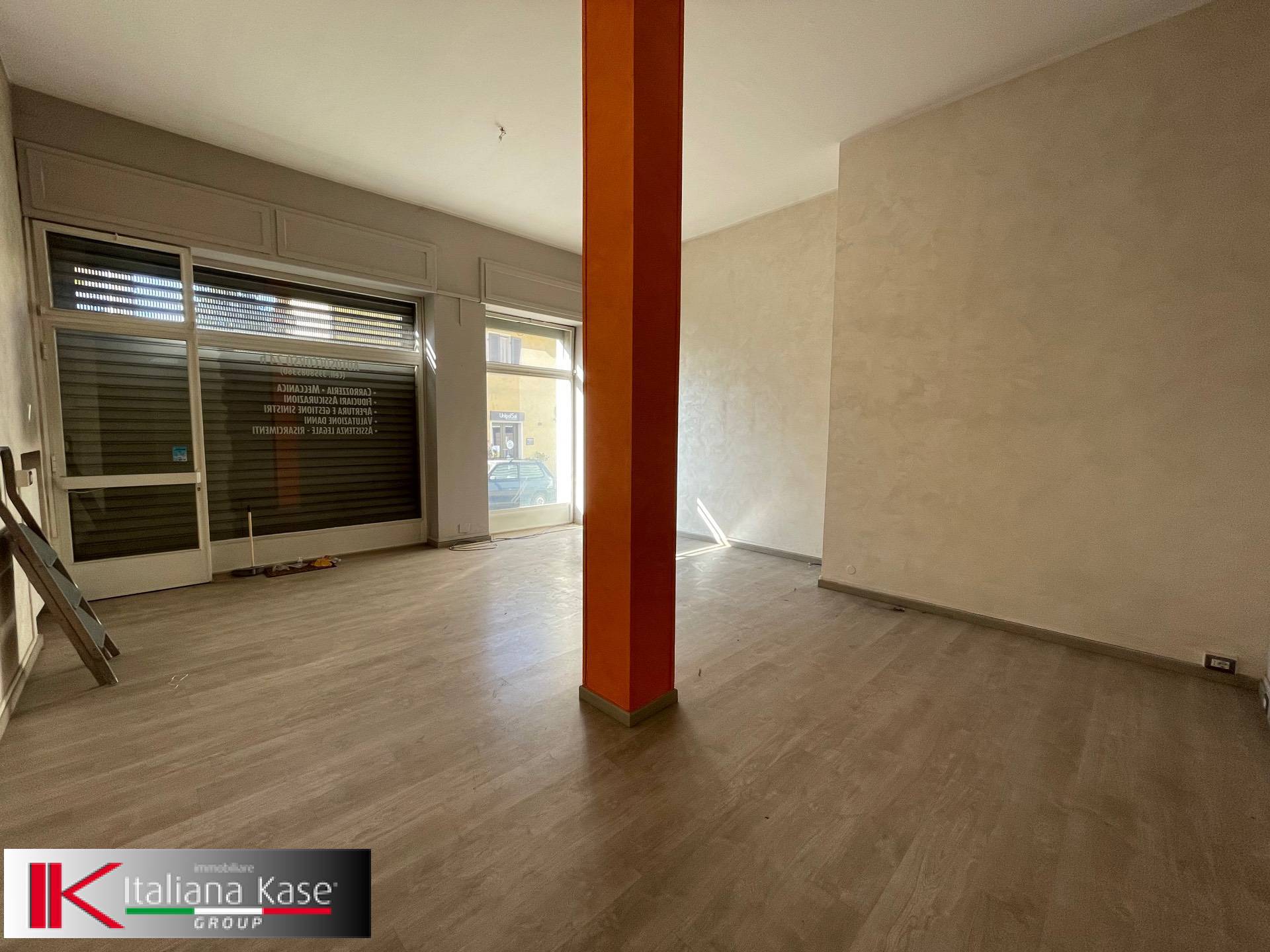 Negozio in affitto a Gassino Torinese