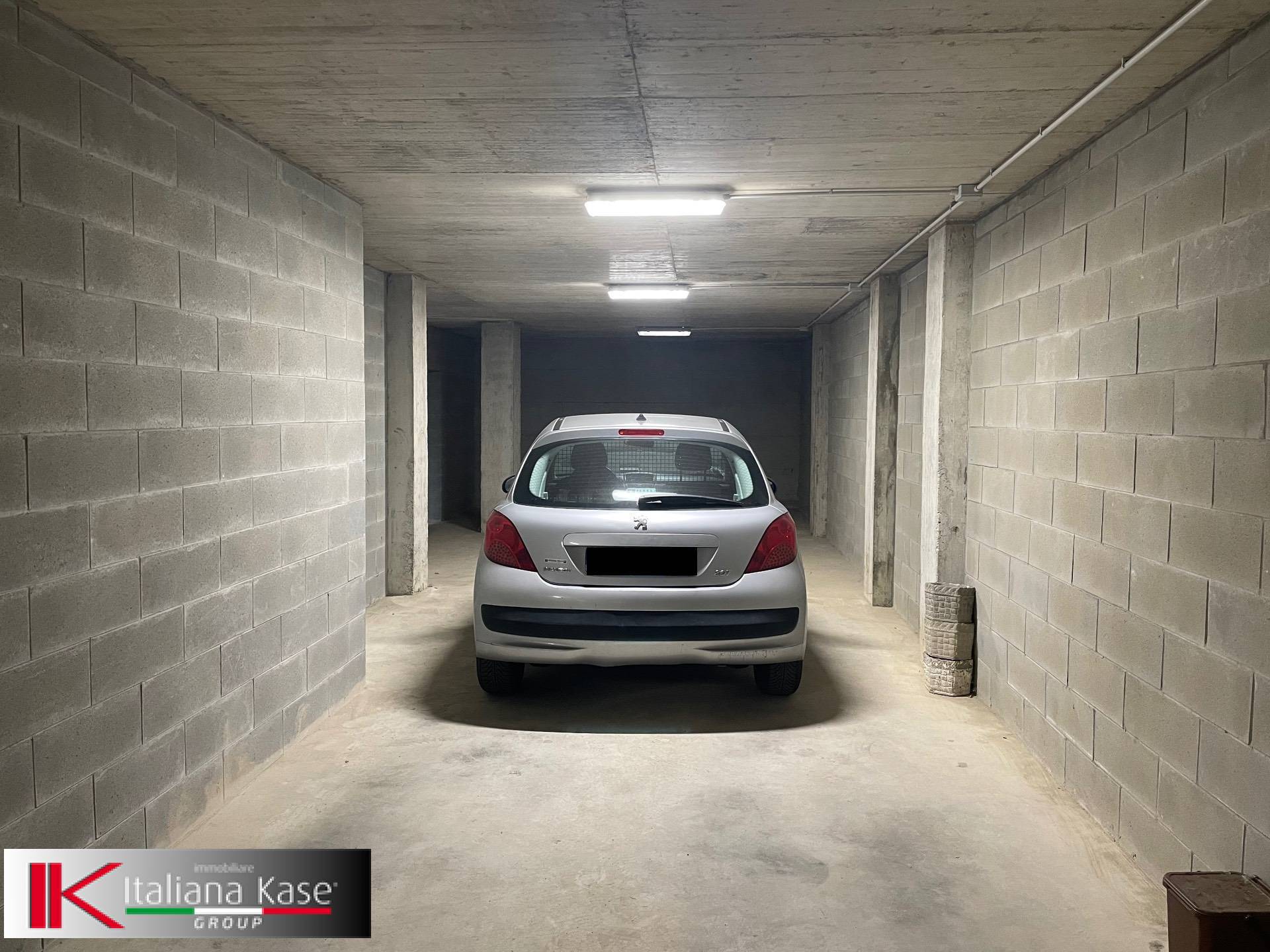 Box o garage in vendita a Gassino Torinese, Gassino Torinese