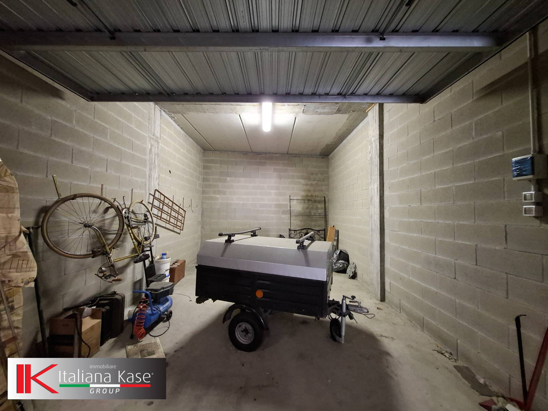 Box in vendita a Gassino Torinese