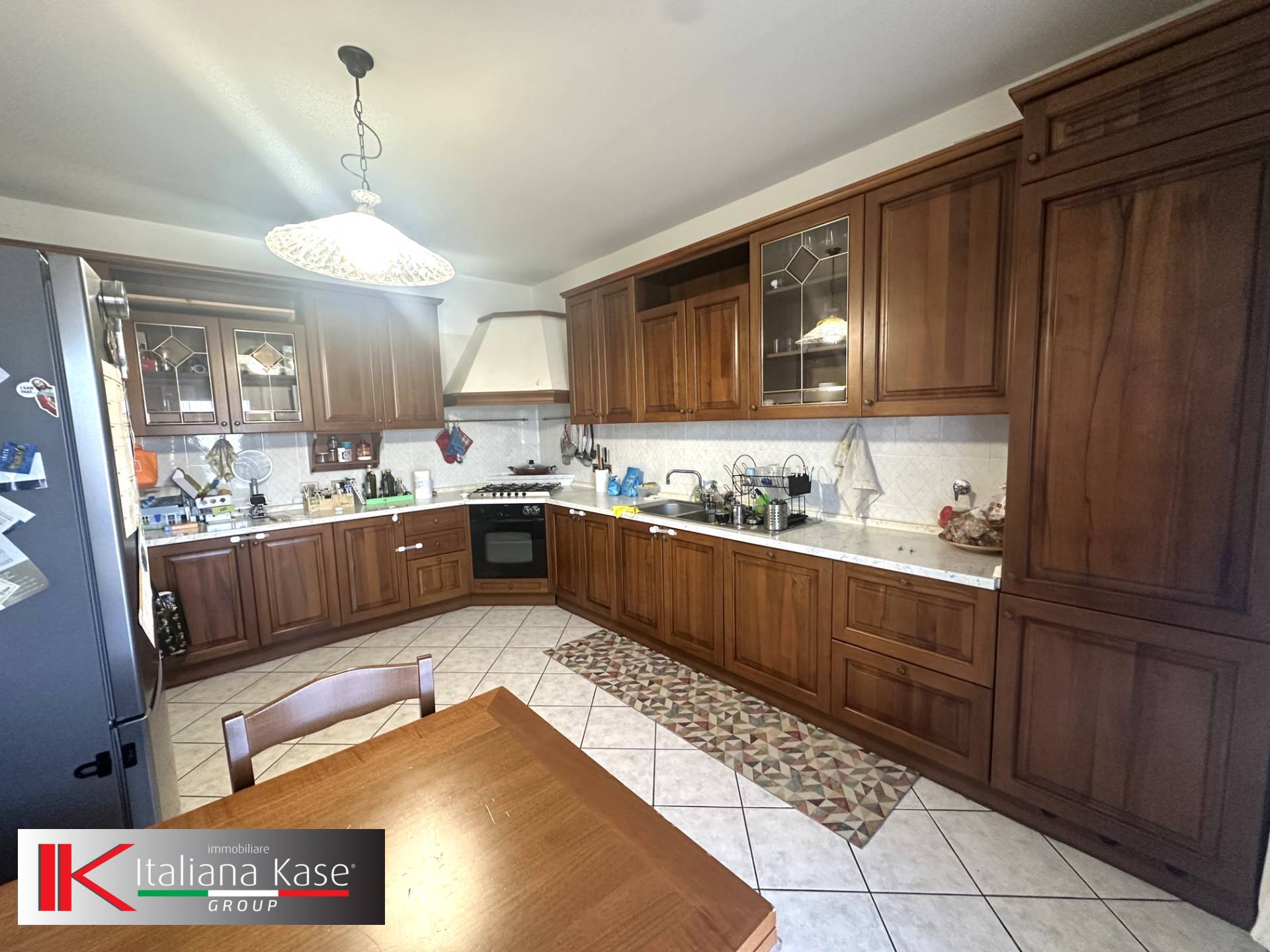 appartamento con terrazzo in vendita a Castiglione Torinese, Centro