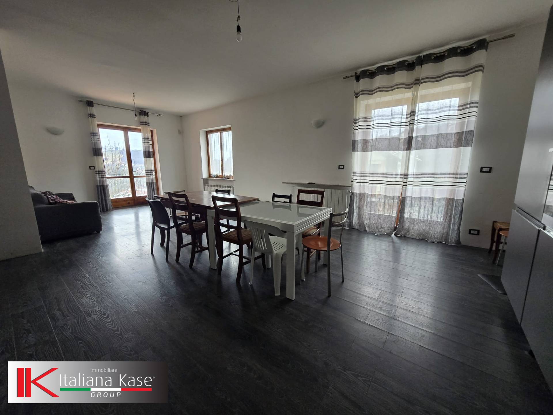 appartamento con terrazzo in vendita a Castiglione Torinese