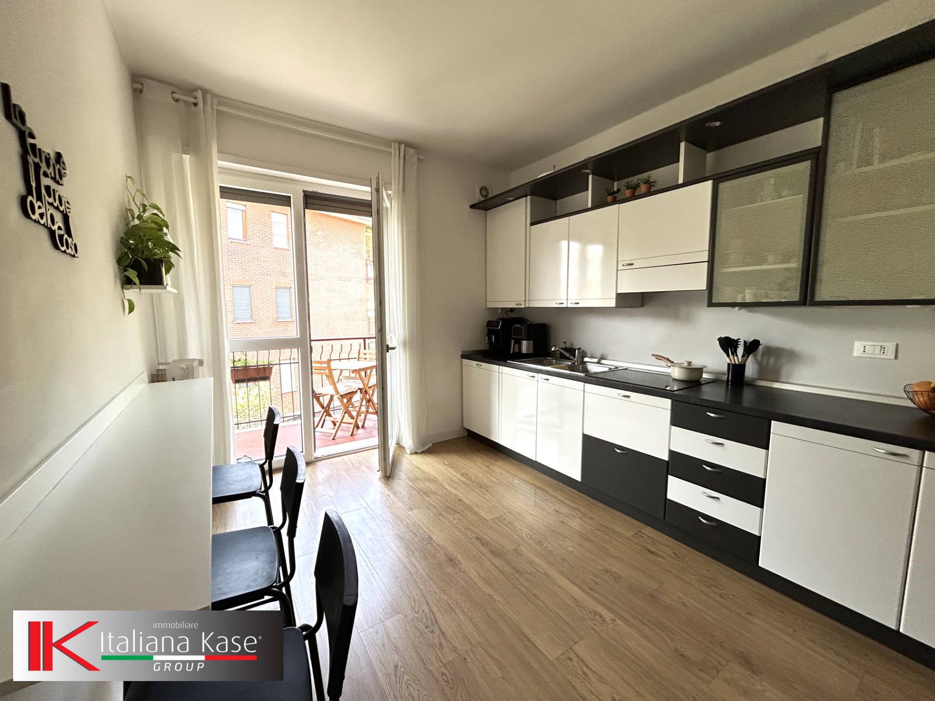 appartamento con terrazzo in vendita a San Mauro Torinese