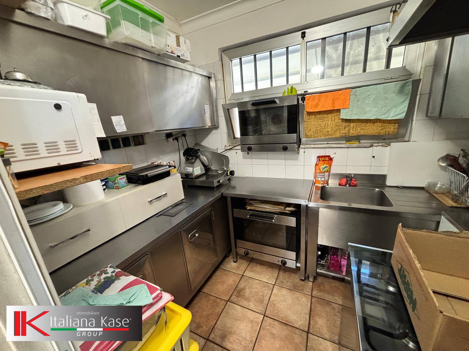 Attivit commerciale in vendita a Brandizzo