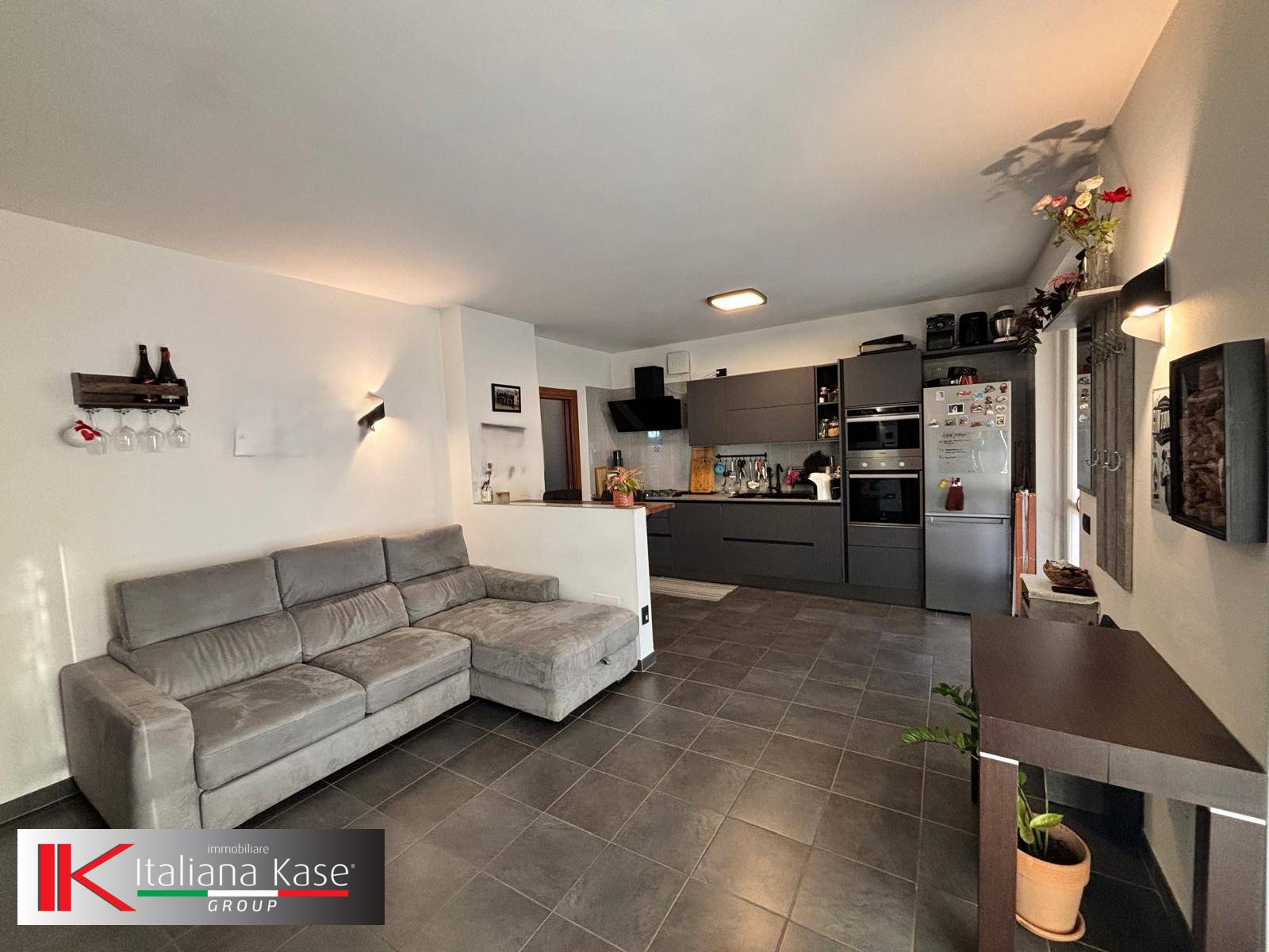 2 locali in vendita a Brandizzo