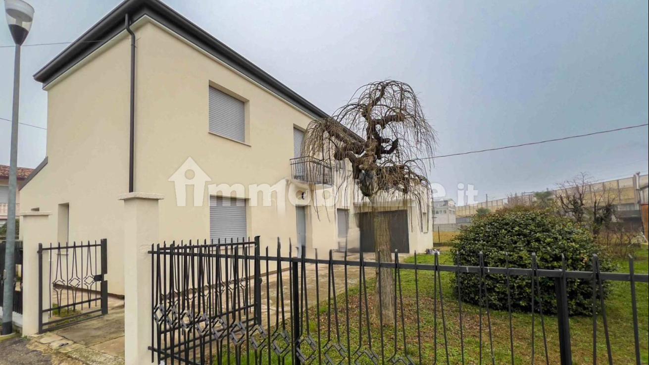 Casa indipendente con giardino a Vigonza