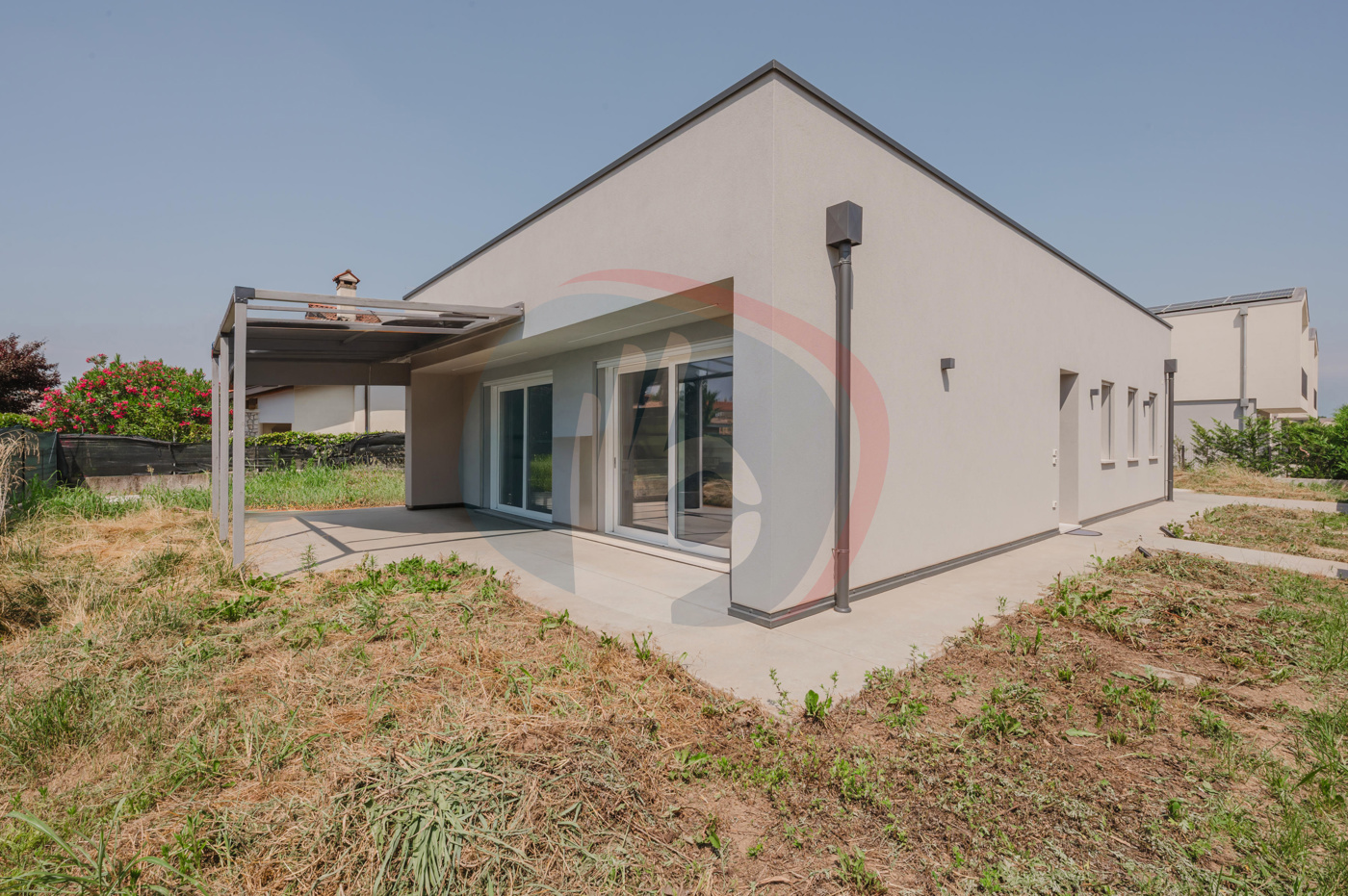 Villa con giardino a Loria