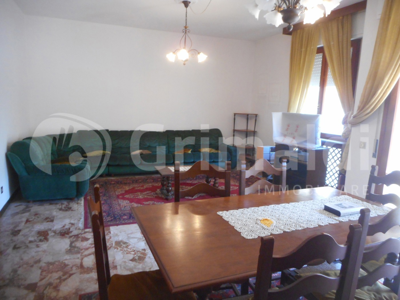 Appartamento con box a Padova