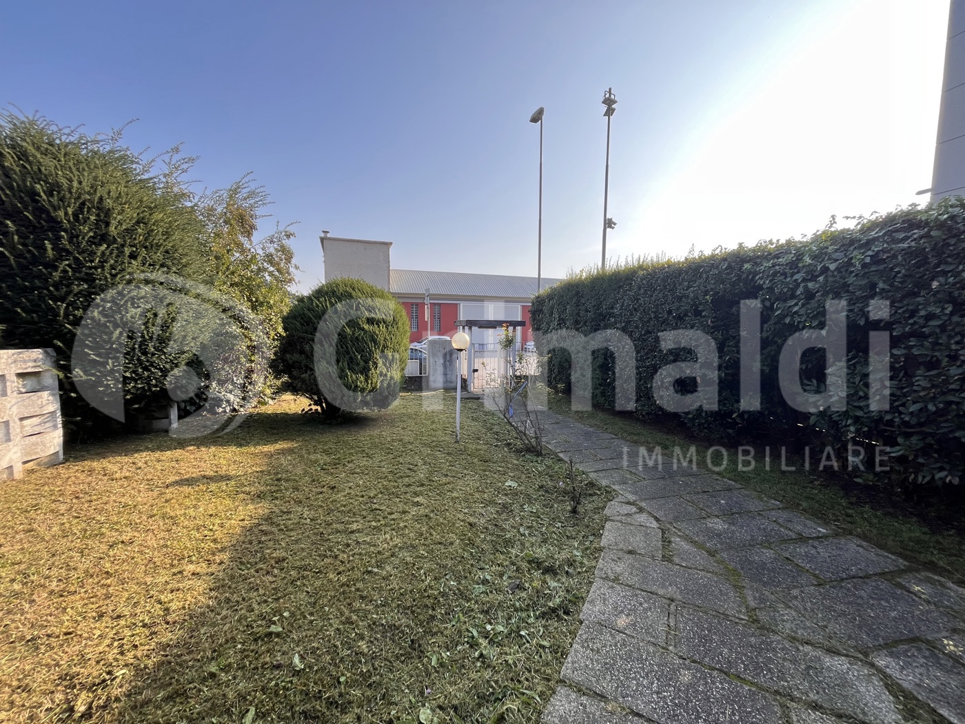 Ufficio con giardino a Padova