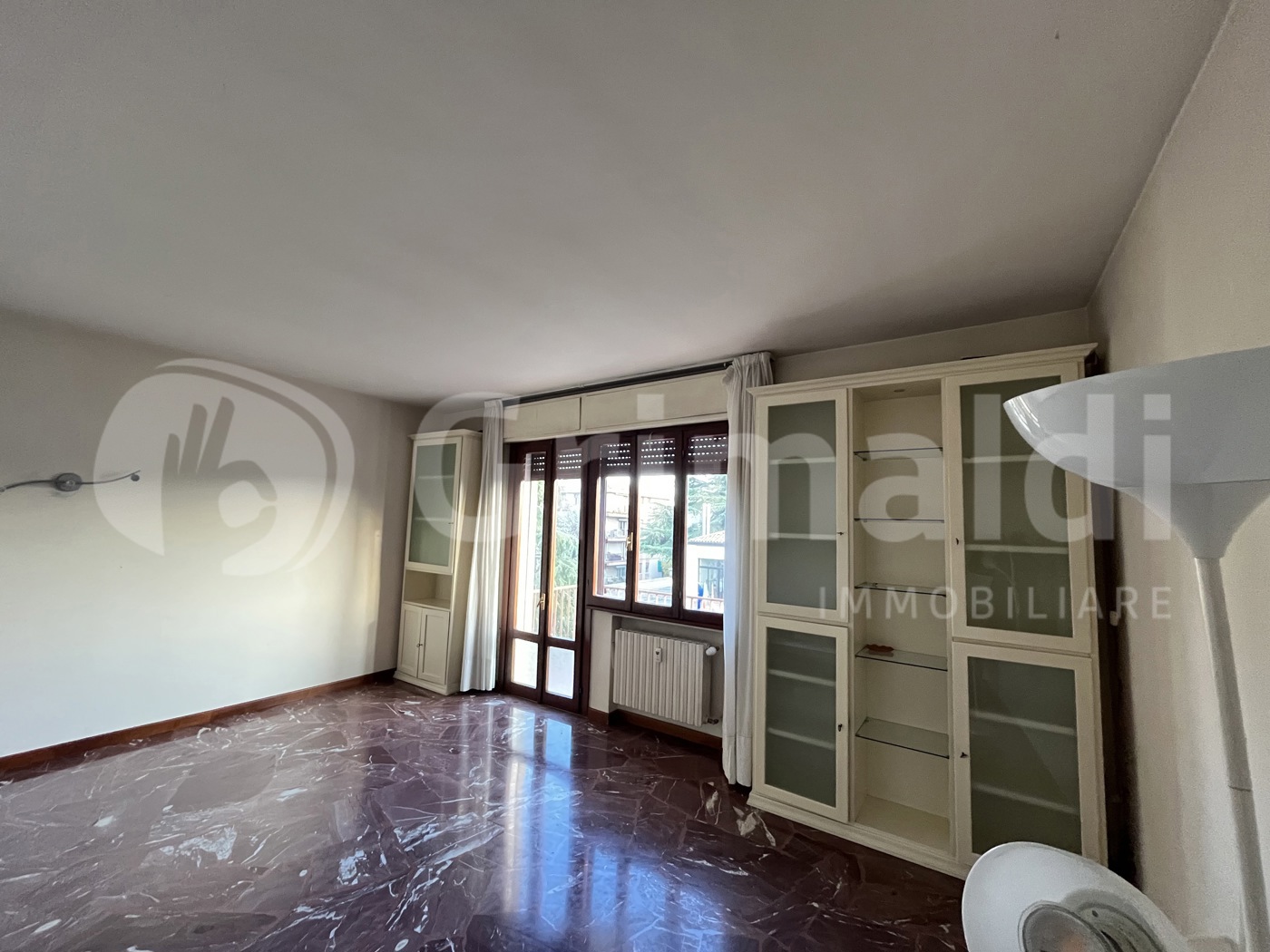 Quadrilocale con box a Padova