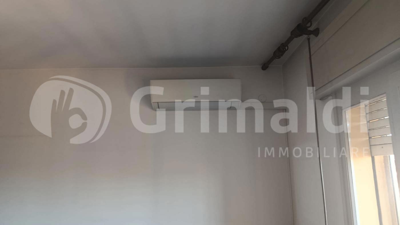 Quadrilocale con box a Padova