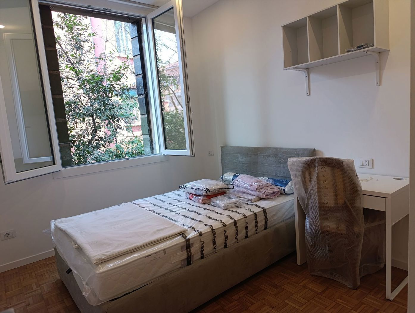 Trilocale arredato in affitto a Padova