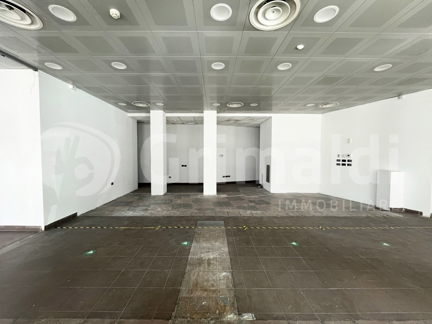 Negozio in affitto a Padova