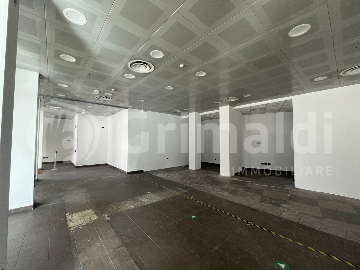 Negozio in affitto a Padova