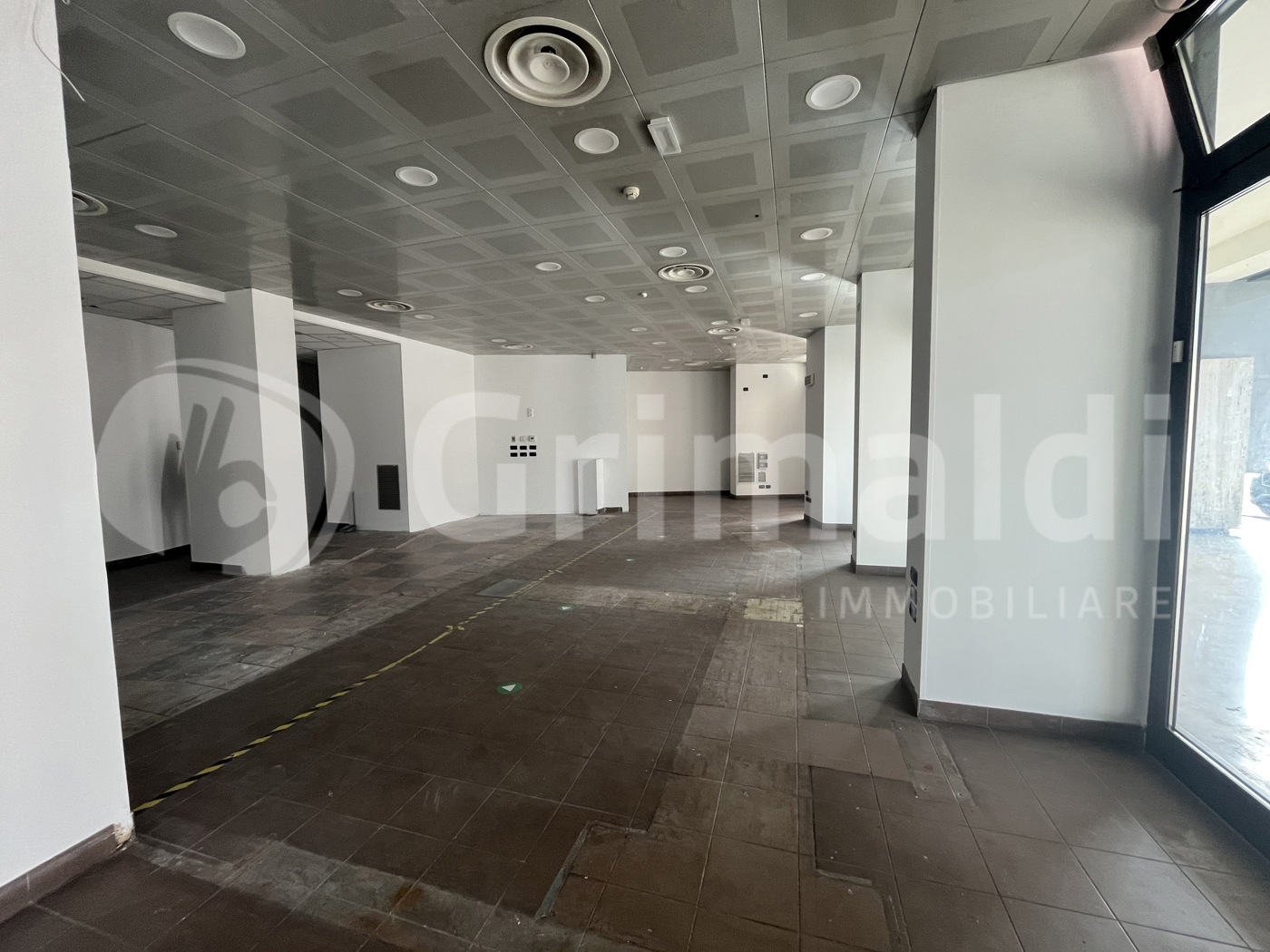 Negozio in affitto a Padova