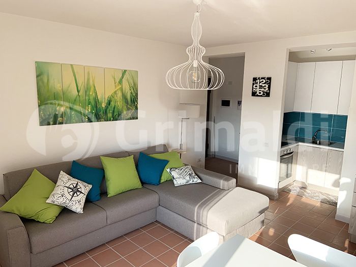 Trilocale arredato in affitto a La Maddalena