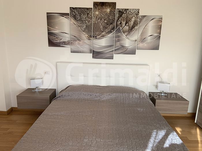 Trilocale arredato in affitto a La Maddalena