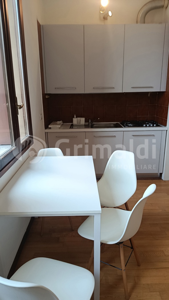 Bilocale arredato in affitto a Padova