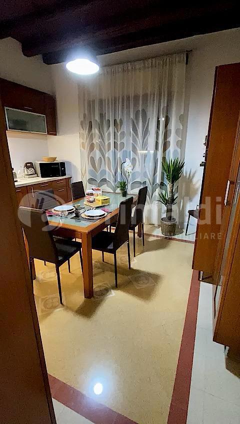 Villa Bifamiliare con giardino a Padova