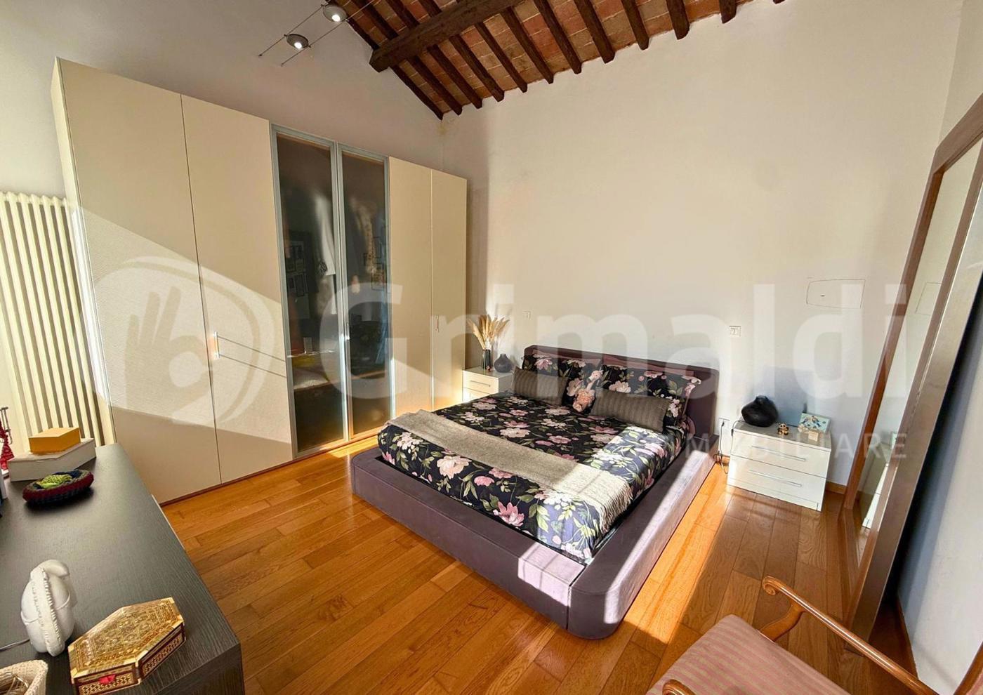 Villa Bifamiliare con giardino a Padova