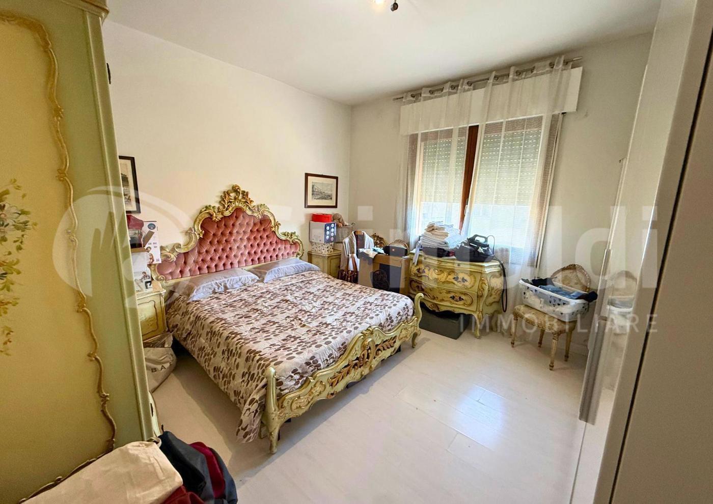 Villa Bifamiliare con giardino a Padova