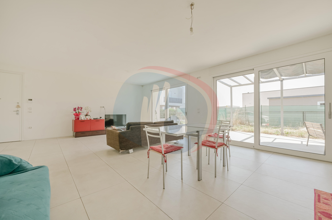 Villa con giardino a Loria