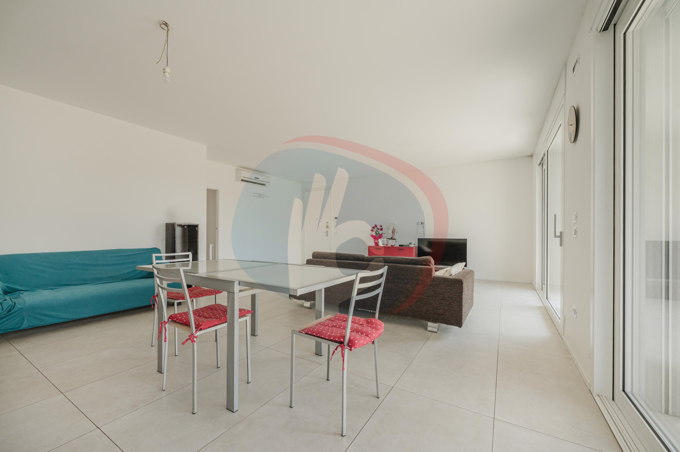 Villa con giardino a Loria