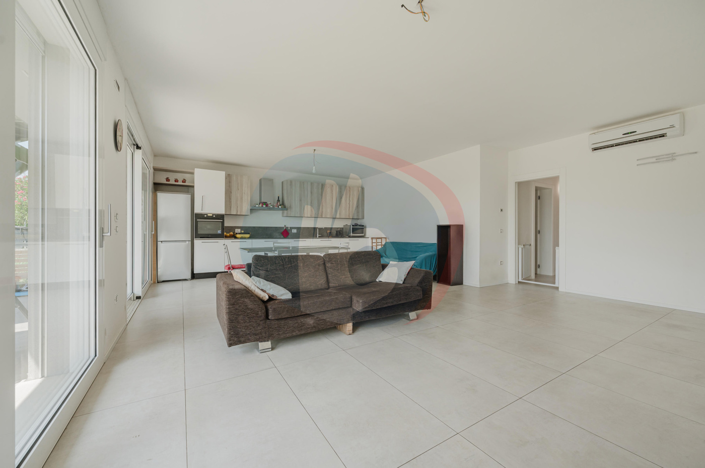 Villa con giardino a Loria