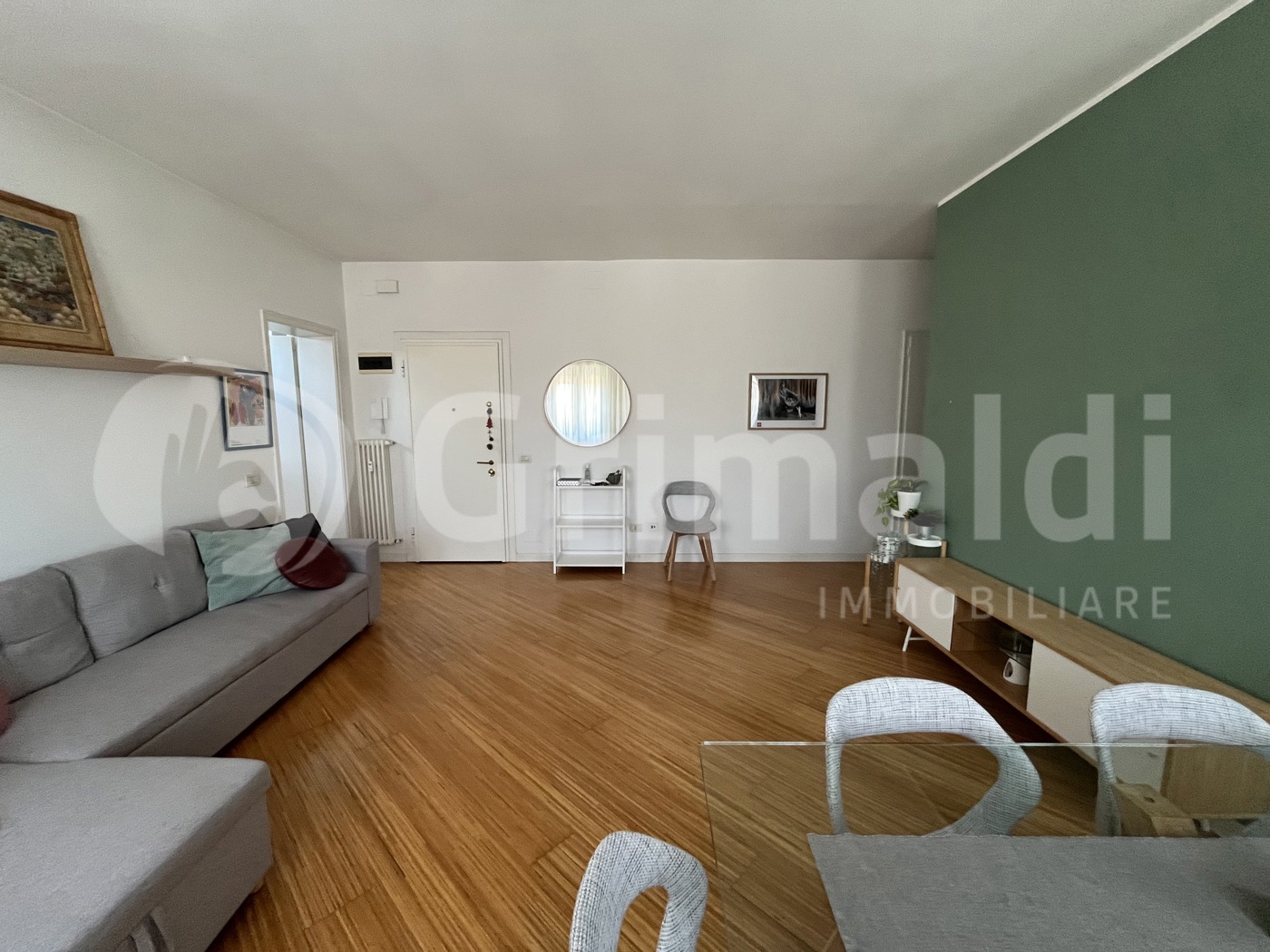 Quadrilocale arredato in affitto a Padova