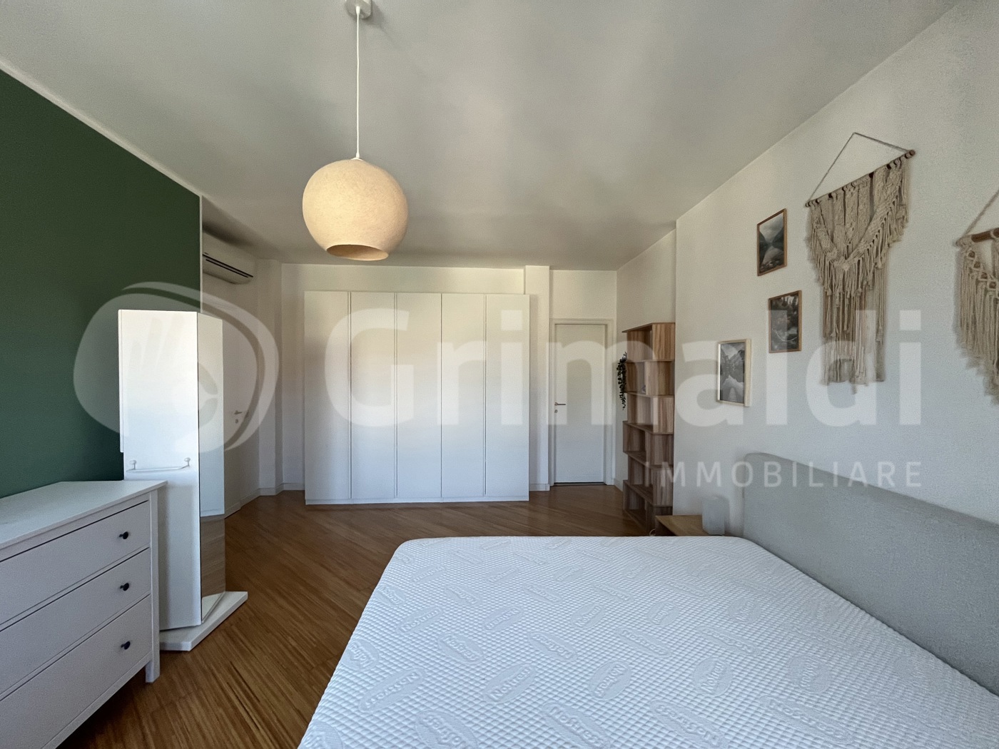 Quadrilocale arredato in affitto a Padova