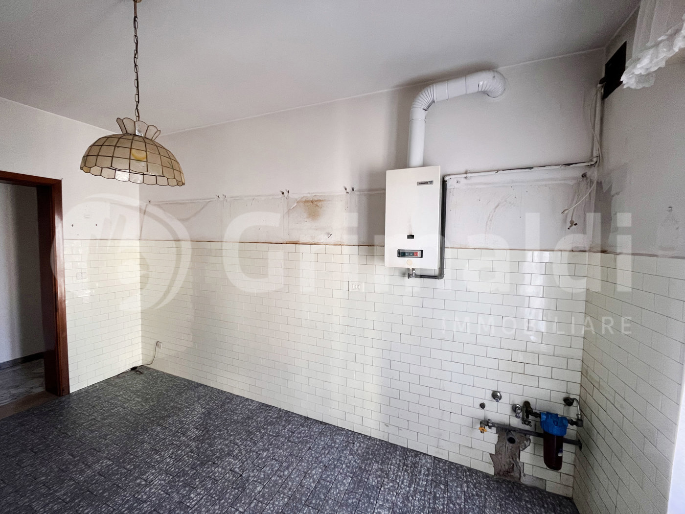 Quadrilocale da ristrutturare a Padova