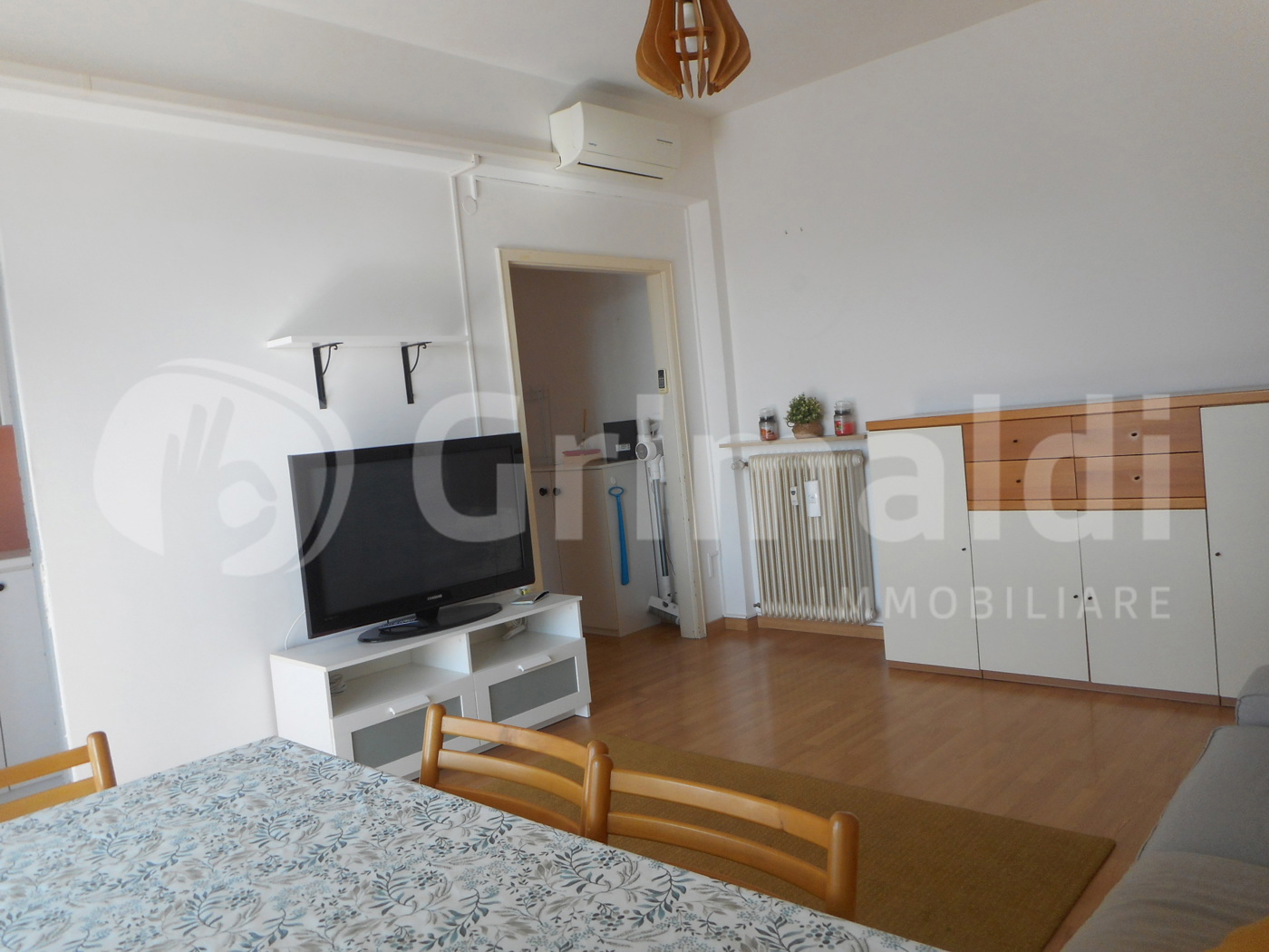 Trilocale arredato in affitto a Padova