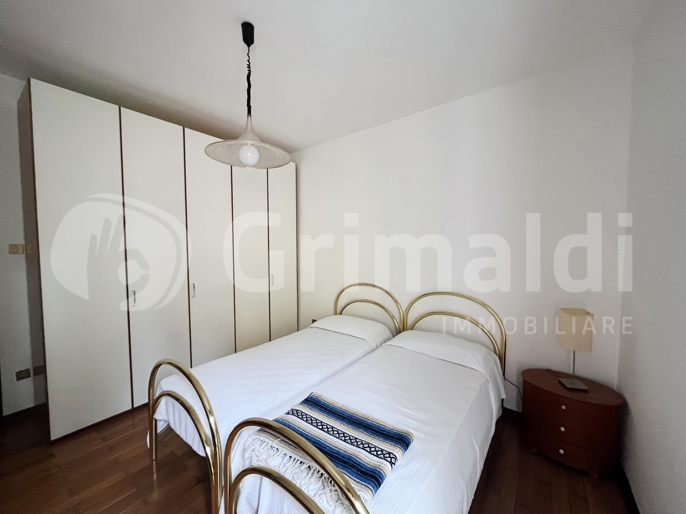 Quadrilocale arredato in affitto a Padova