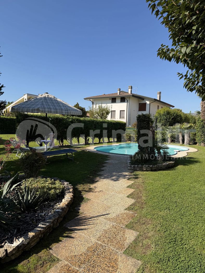 Villa con giardino a Selvazzano Dentro