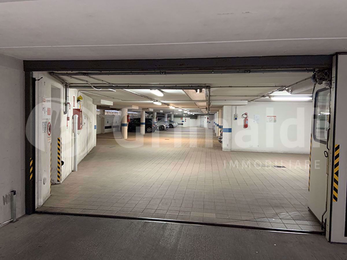Box/Garage 25mq in vendita a Padova