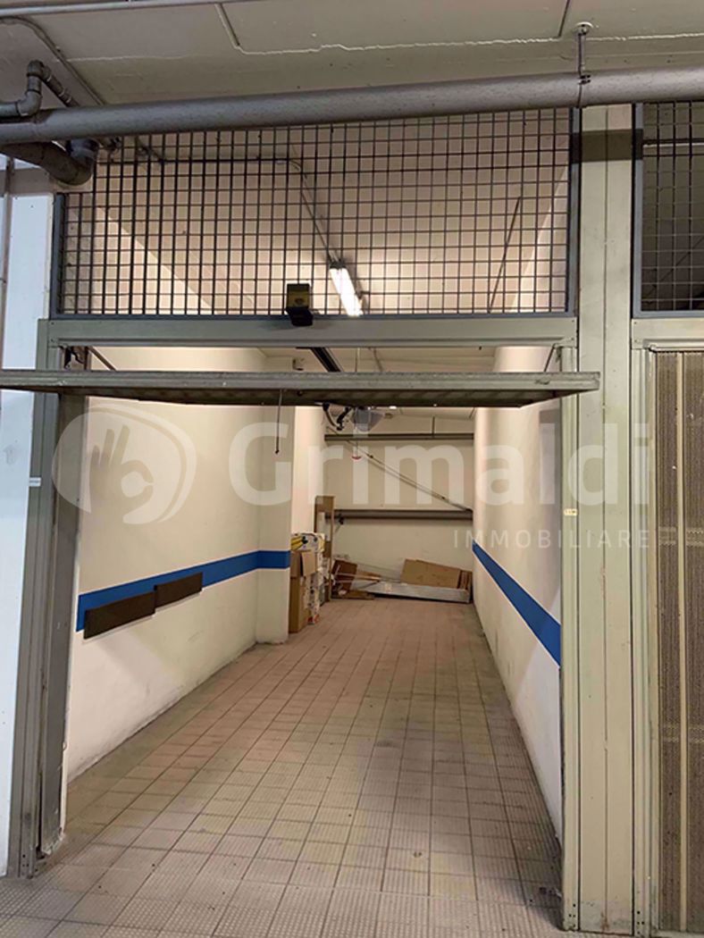Box/Garage 25mq in vendita a Padova