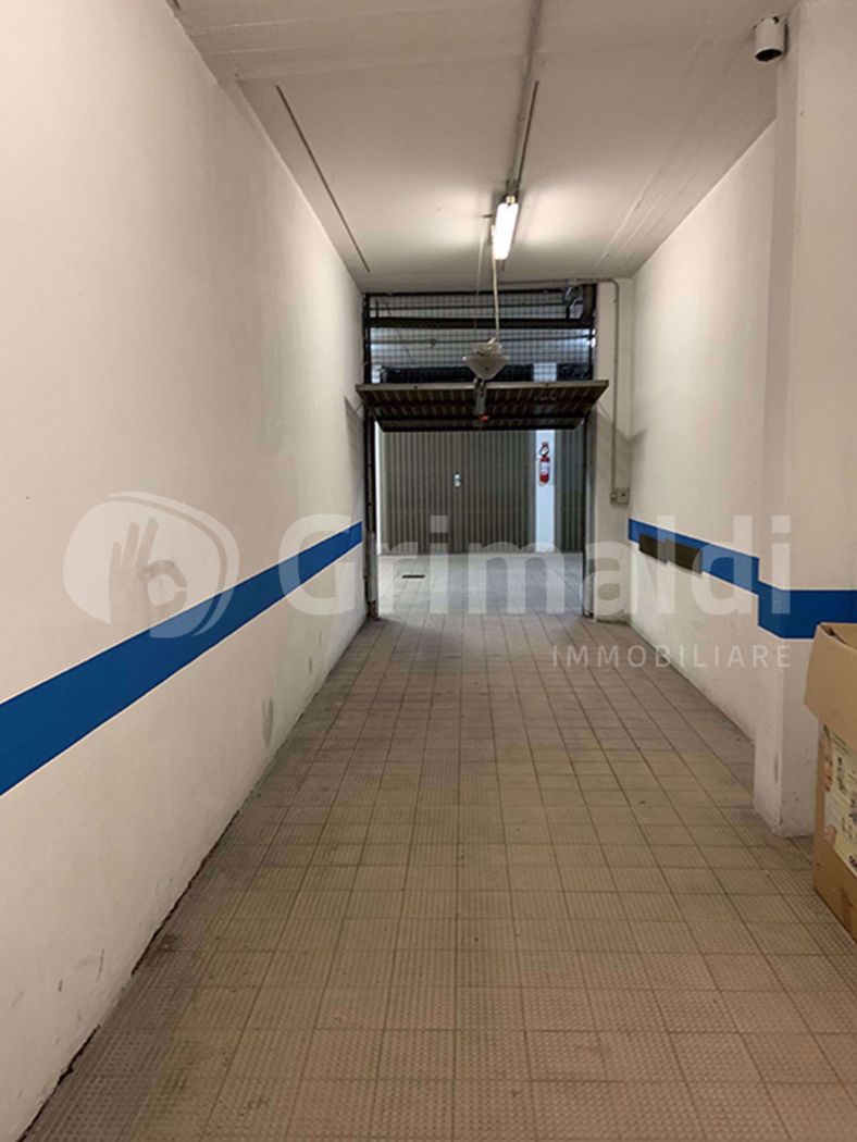 Box/Garage 25mq in vendita a Padova