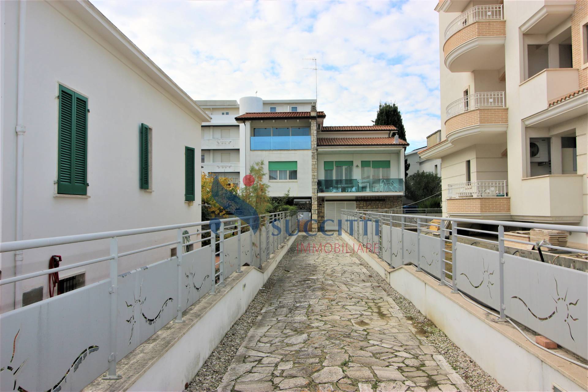 Villa in vendita a Tortoreto, Tortoreto Lido