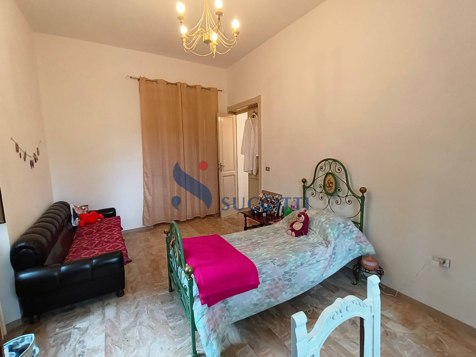 Appartamento in vendita a Teramo, Centro