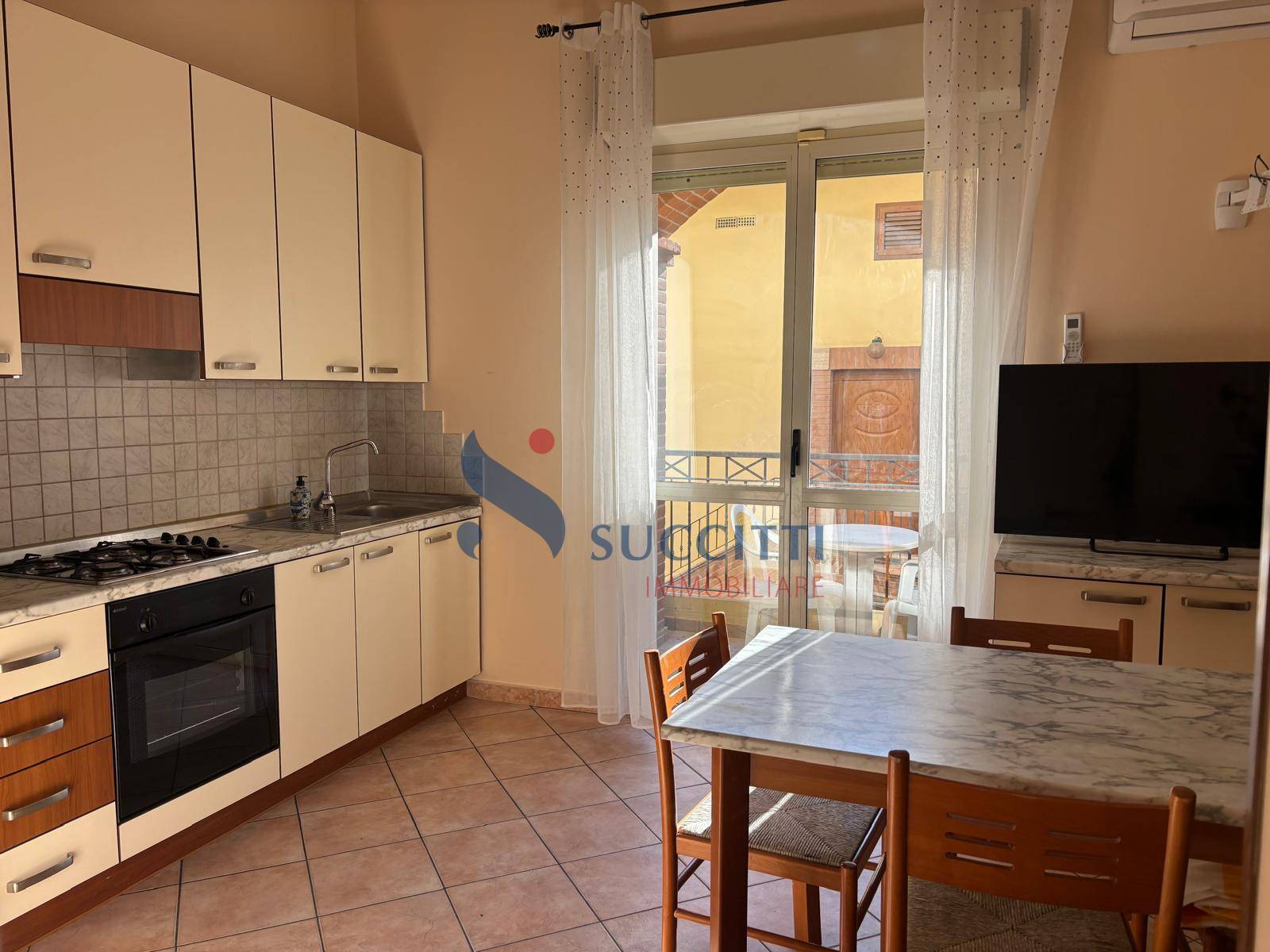 Appartamento in vendita a Tortoreto, Zona Mare